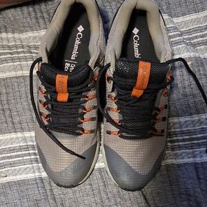 Columbia Men's Athletic Shoes in Gray with Orange Highlights